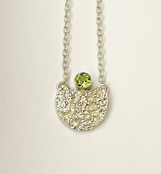 Sterling silver and faceted peridot necklace