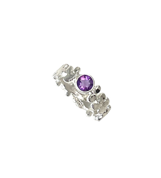 Sterling silver and amethyst 'vine' ring